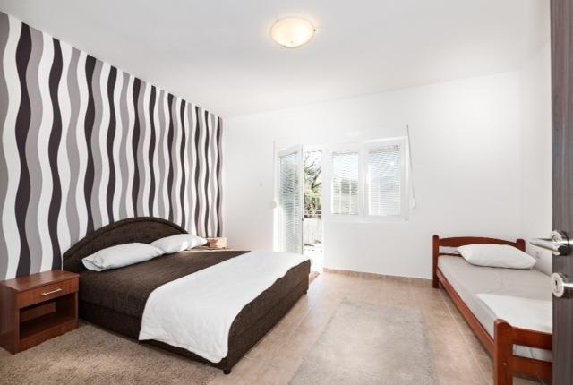 Apartments Pean Тиват Стая снимка